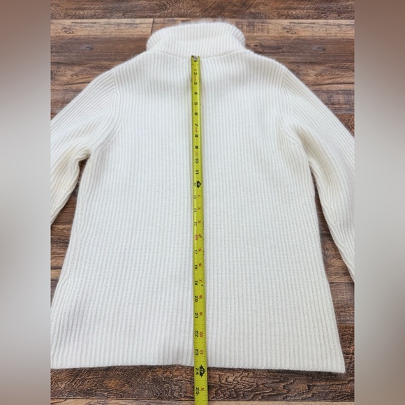 Calvin Klein Women's Faux Fur Collar, Long Sleeve Zip-up Sweater, Size Large - Picture 10 of 16